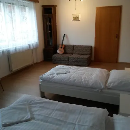Homestay Vila Kubra * Hodonín
