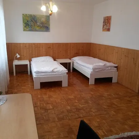 Homestay Vila Kubra Homestay szállás *