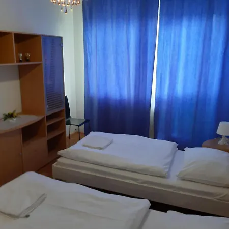 Homestay Vila Kubra Homestay szállás *